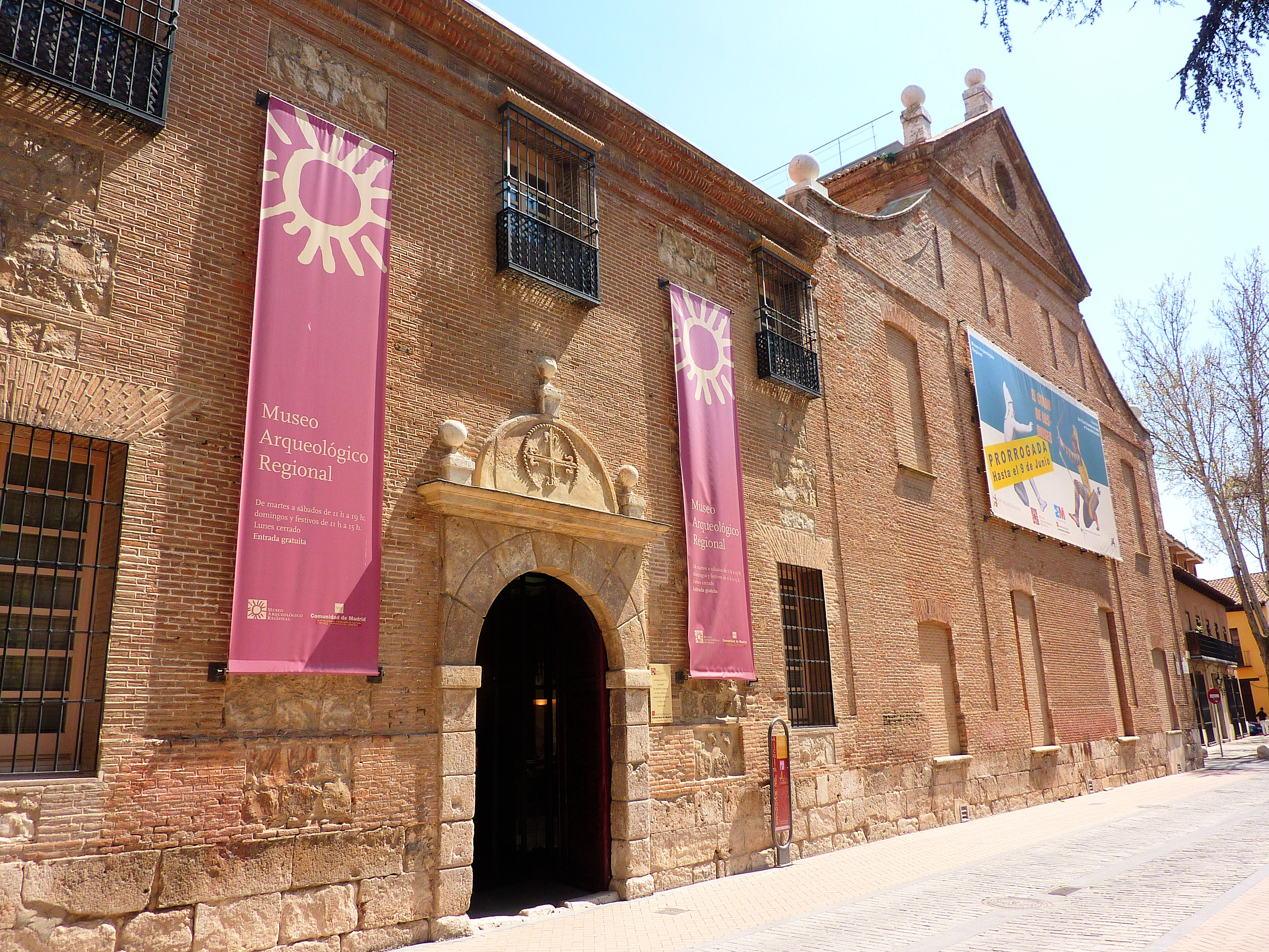 Edificio del Museo Arqueológico Regional