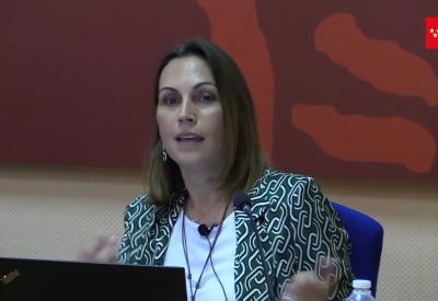 Conferenciante Clara Toscano