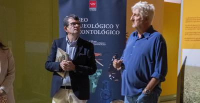 Acto de inauguración de la exposición "El Abrigo del Monte (El Vellón)"