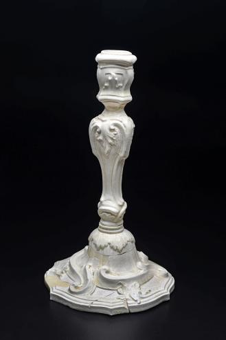 Candelero de porcelana